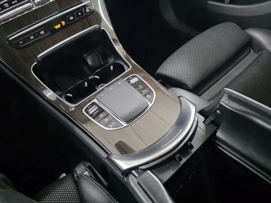 MERCEDES BENZ GLC 200 d 4MATIC