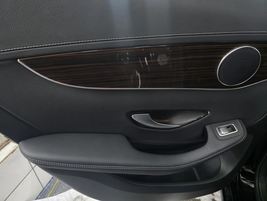 MERCEDES BENZ GLC 200 d 4MATIC