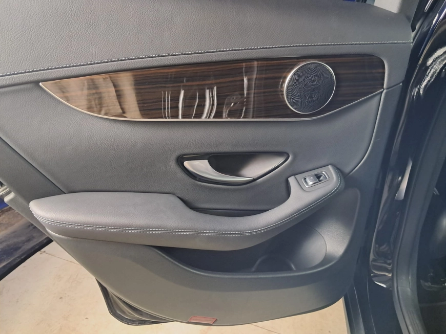 MERCEDES BENZ GLC 200 d 4MATIC