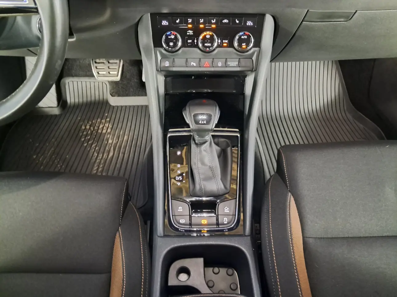 Skoda KAROQ SUV 2020