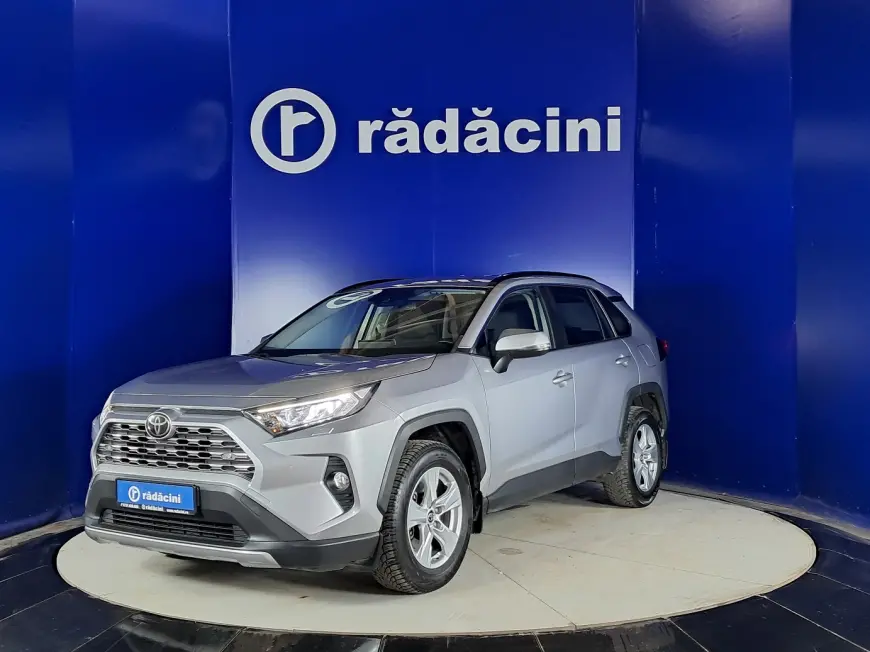 Toyota RAV4 SUV 2019