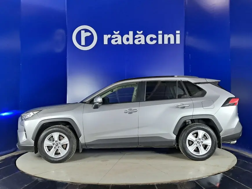 Toyota RAV4 SUV 2019