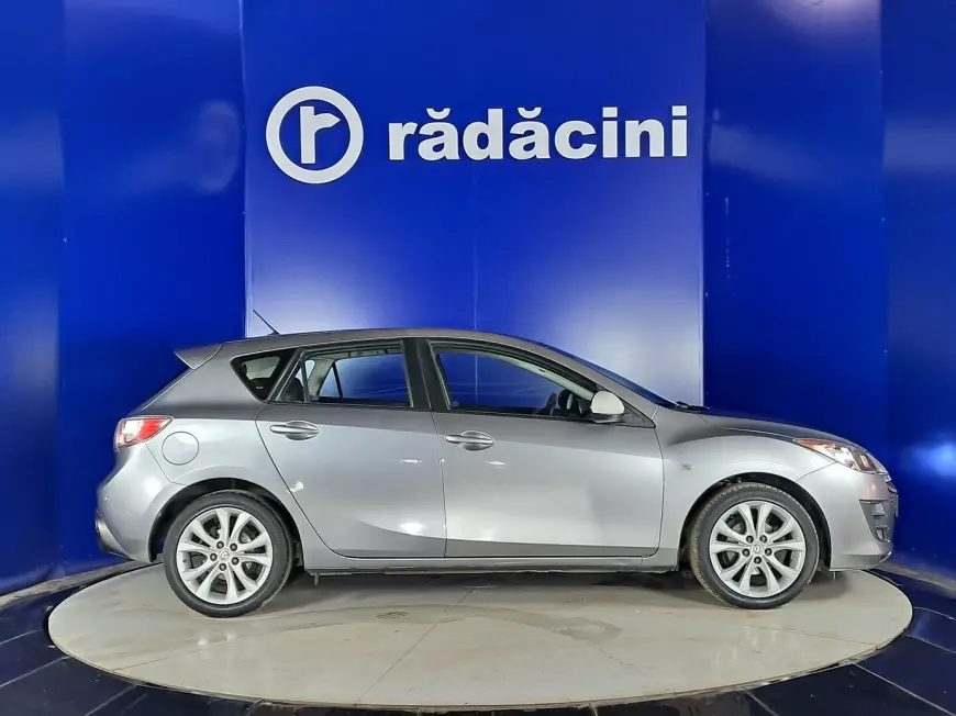 Mazda 3 Hatchback 2009