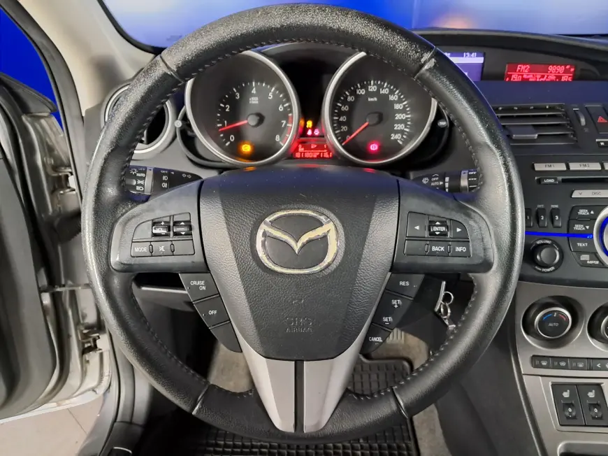 Mazda 3 Hatchback 2009
