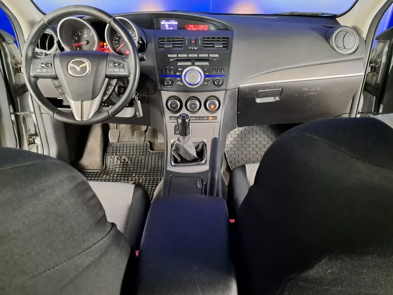 Mazda 3 Hatchback 2009