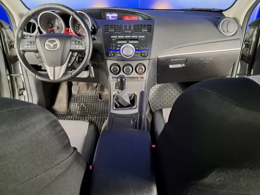 Mazda 3 Hatchback 2009