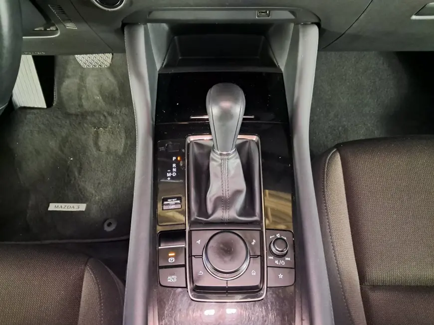 Mazda 3 Sedan 2019