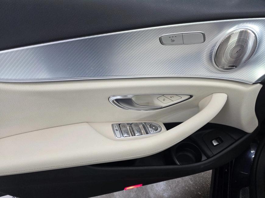 Mercedes-Benz E 220d Avantgarde 190cp 2021