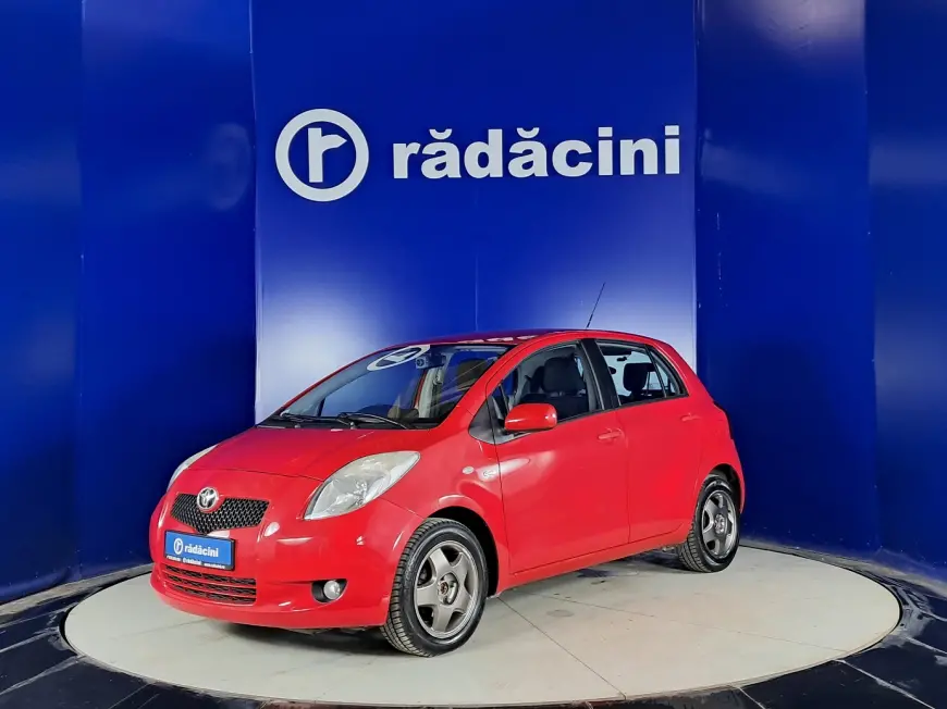 Toyota YARIS Hatchback 2008