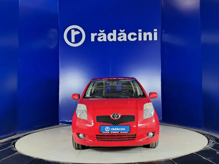 Toyota YARIS Hatchback 2008