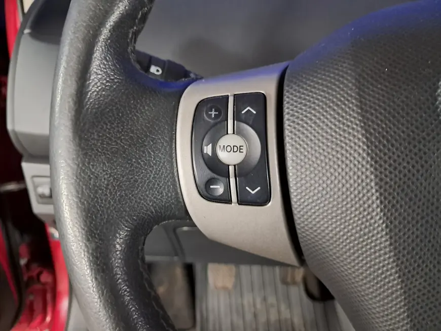 Toyota YARIS Hatchback 2008