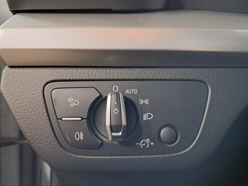 AUDI Q5 TDI S TRONIC MHEV 2020