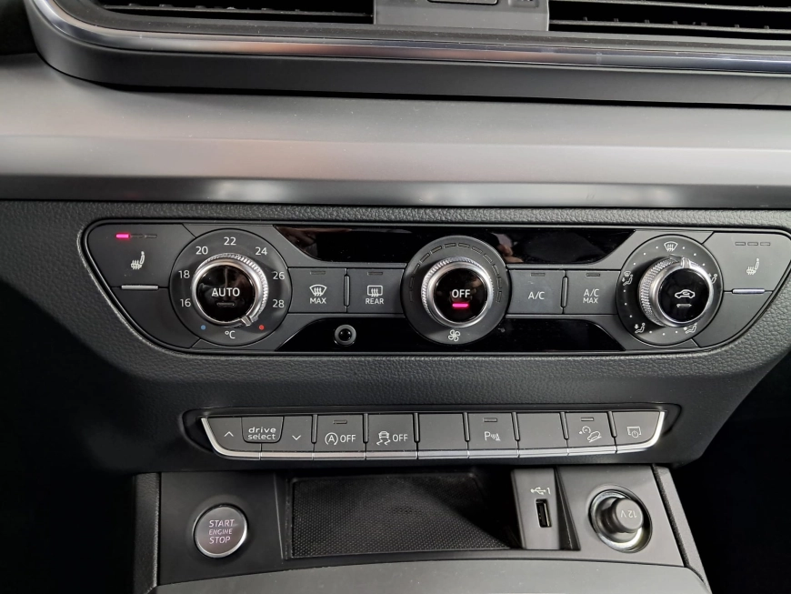 AUDI Q5 TDI S TRONIC MHEV 2020