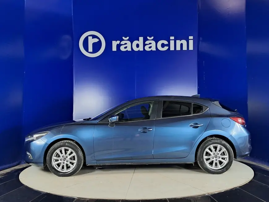 Mazda 3 Hatchback 2017