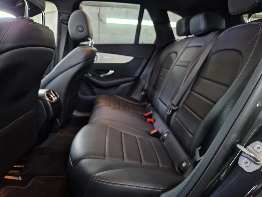 Mercedes-Benz GLC 220d 4MATIC Luxury 194CP 2020