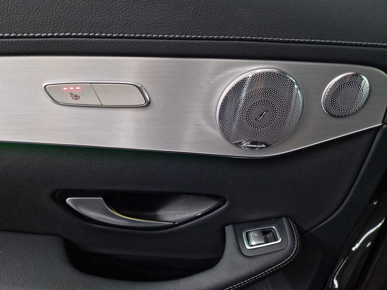 Mercedes-Benz GLC 220d 4MATIC Luxury 194CP 2020