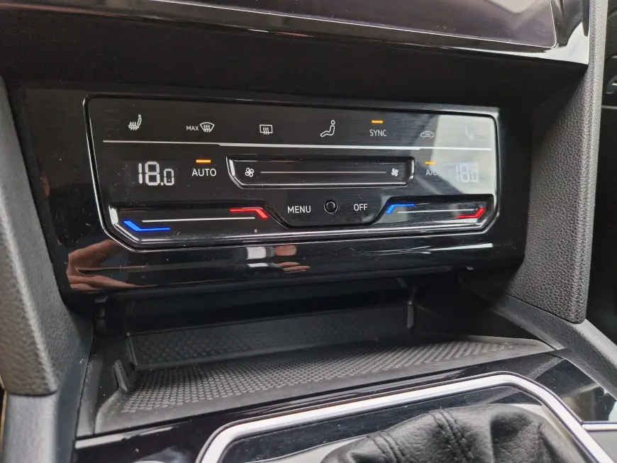 VOLKSWAGEN PASSAT 2.0 TDI 150CP DSG COMFORTLINE 2022