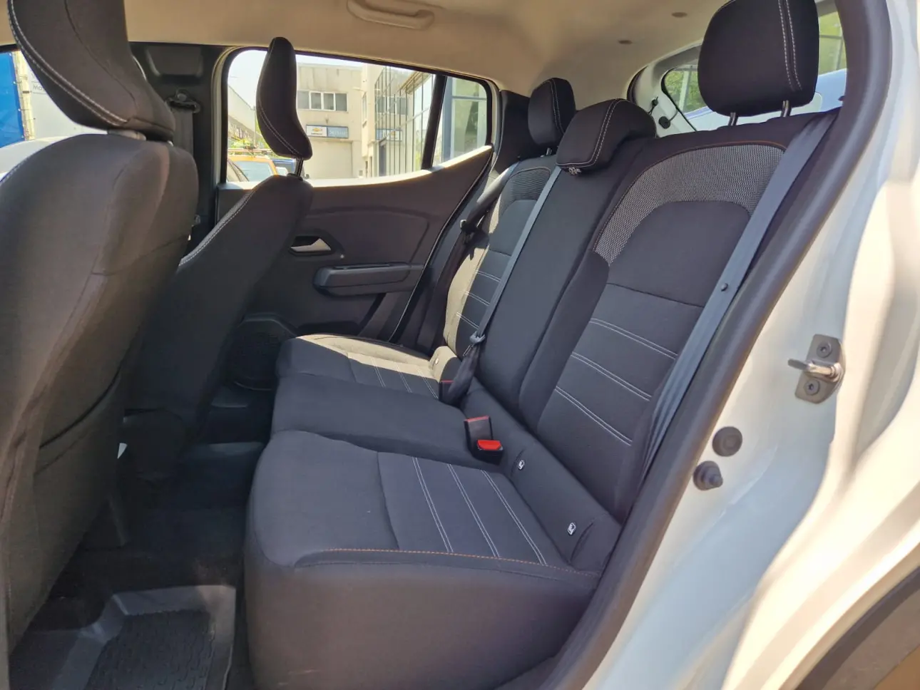 DACIA SANDERO STEPWAY 1.0 TCE 90CP MT6 EXPRESSION 2023