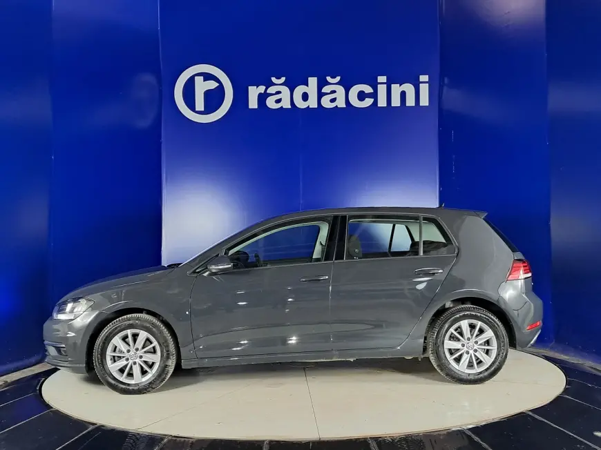 Volkswagen GOLF Hatchback 2019