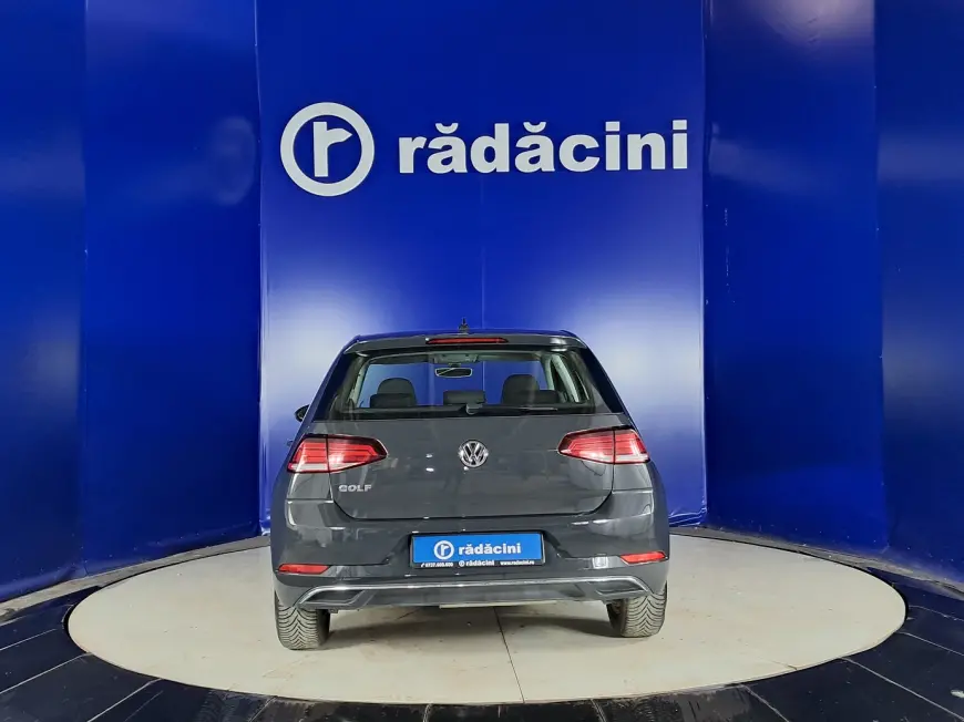 Volkswagen GOLF Hatchback 2019