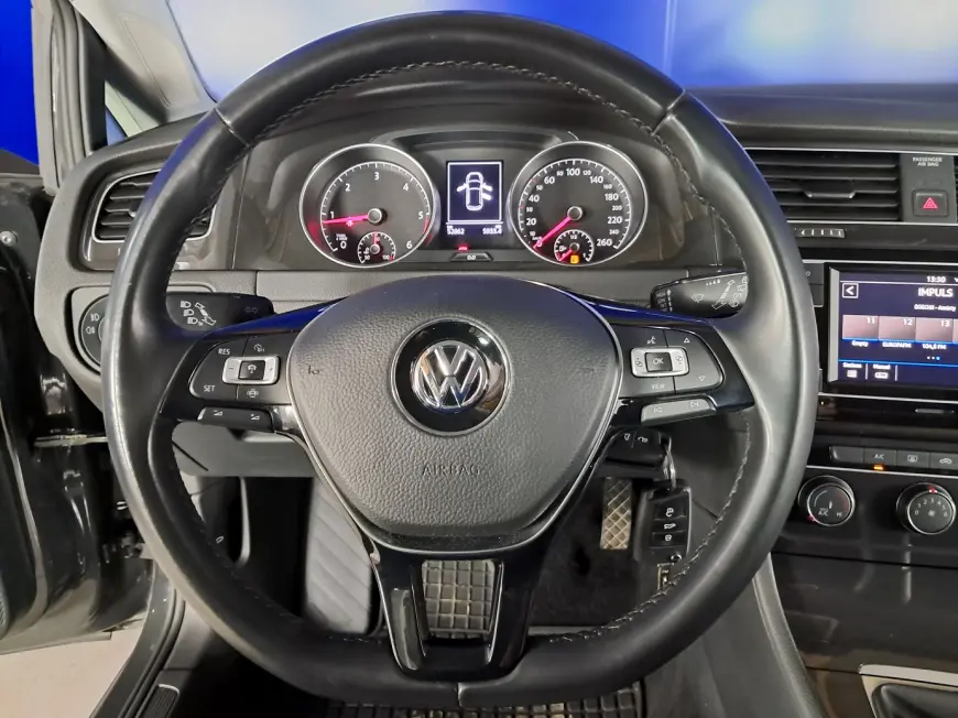 Volkswagen GOLF Hatchback 2019