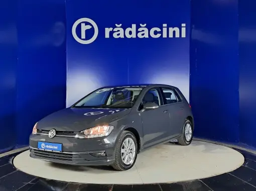 Volkswagen-GOLF-Hatchback-2019--Manuala