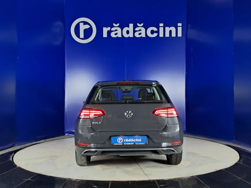 Volkswagen GOLF Hatchback 2019