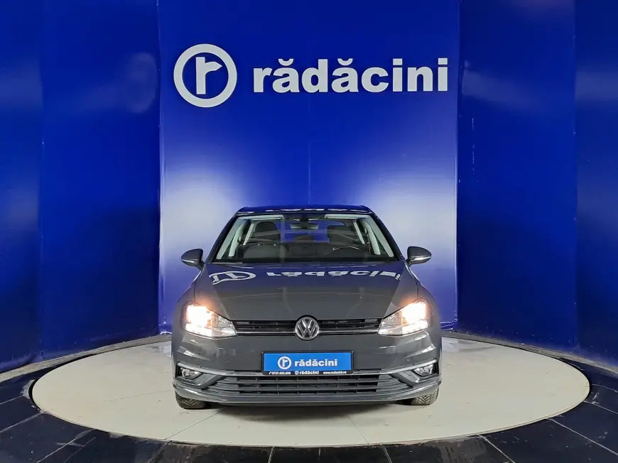 Volkswagen GOLF Hatchback 2019