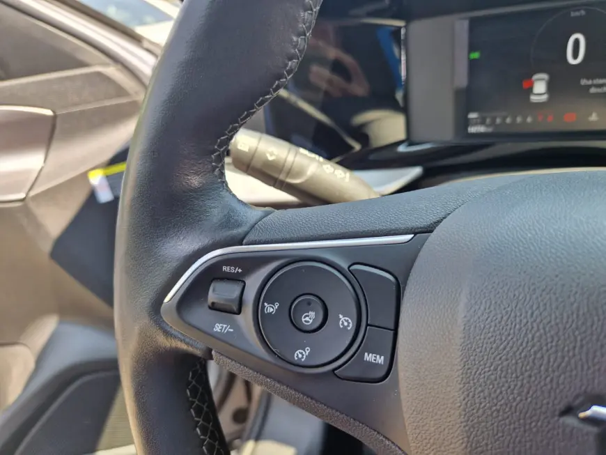 Opel Mokka Elegance 1.2 Benzina 130CP 6MT 2022