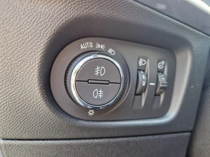 Opel Mokka Elegance 1.2 Benzina 130CP 6MT 2022