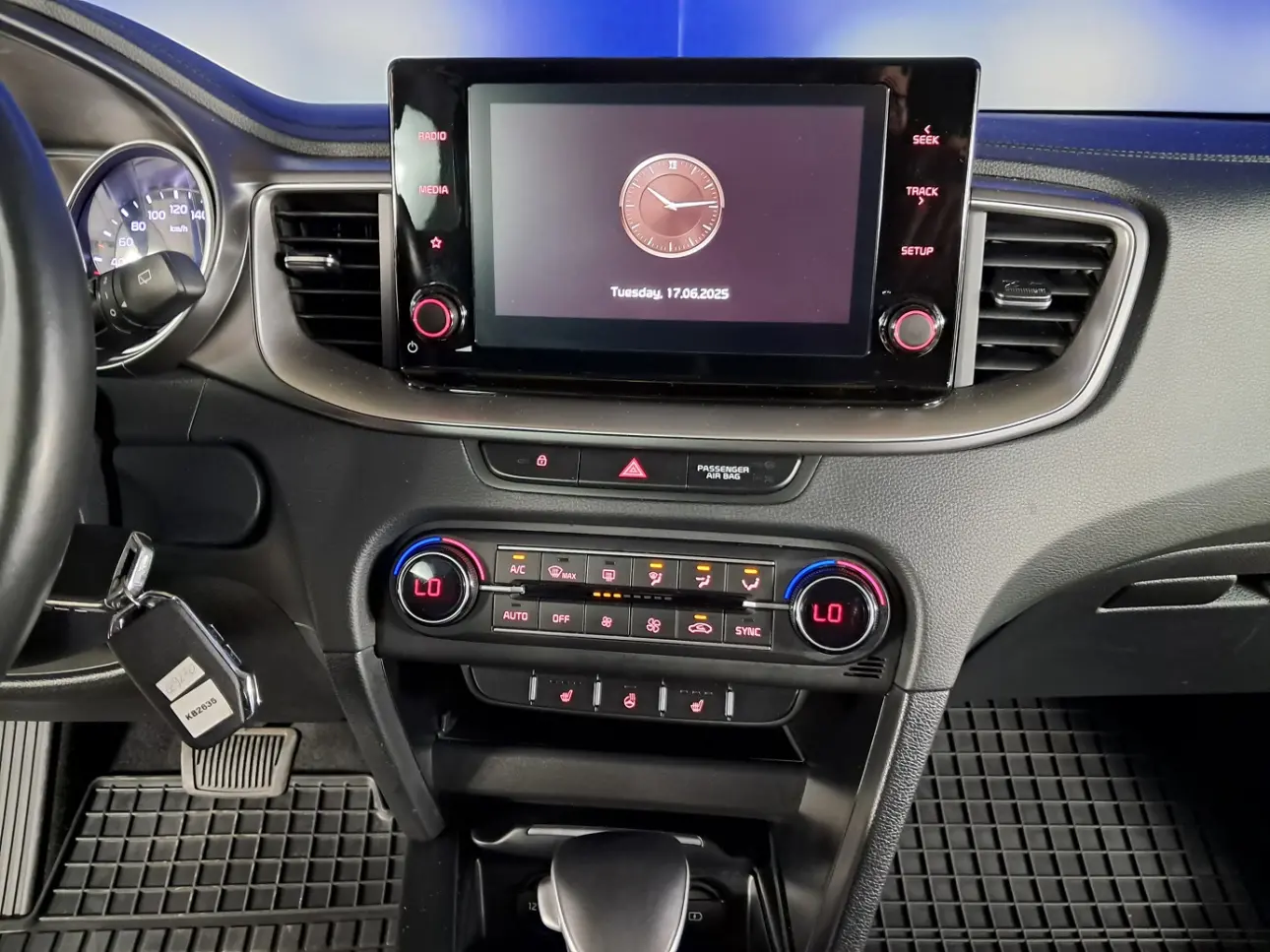 Kia XCEED Hatchback 2021