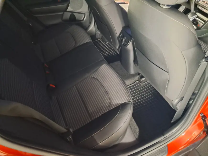 Kia XCEED Hatchback 2021