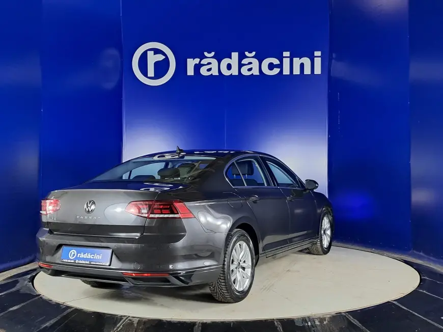 Volkswagen PASSAT Sedan 2020