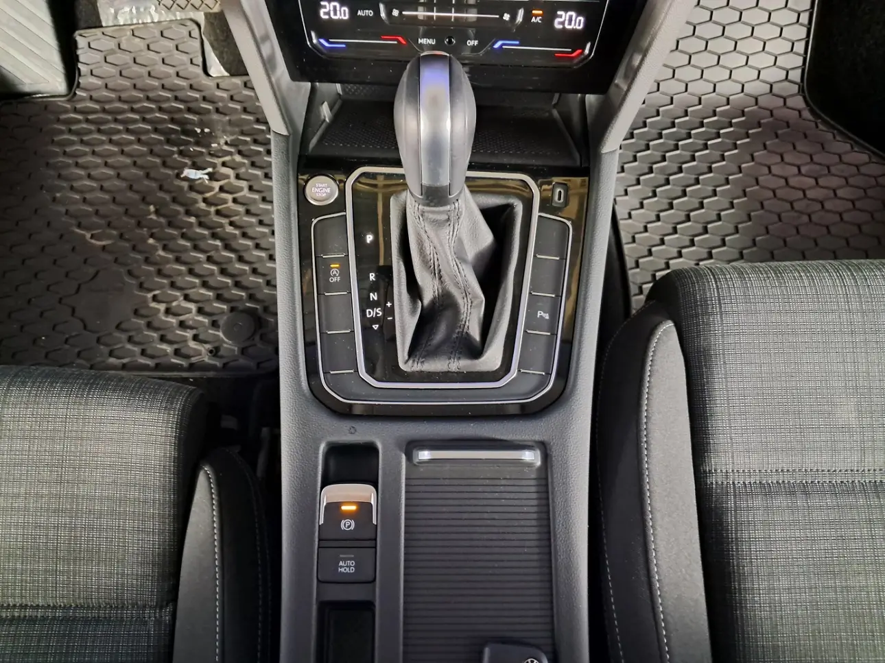 Volkswagen PASSAT Sedan 2020