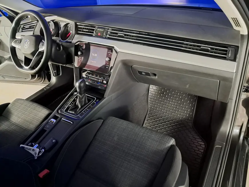 Volkswagen PASSAT Sedan 2020