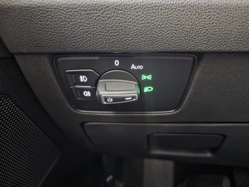 VW PASSAT VARIANT 2.0 TDI 150CP DSG R-LINE 2020