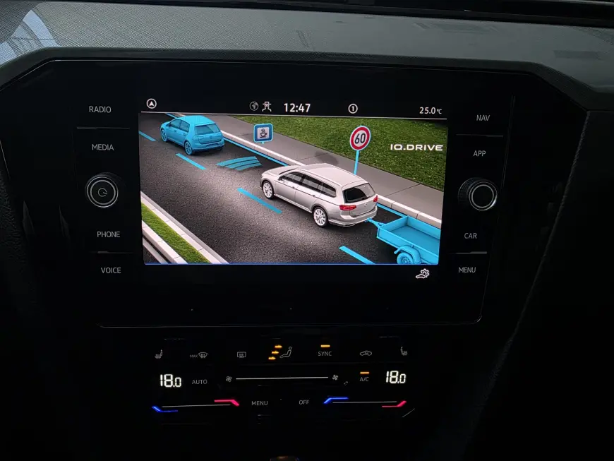 VW PASSAT VARIANT 2.0 TDI 150CP DSG R-LINE 2020