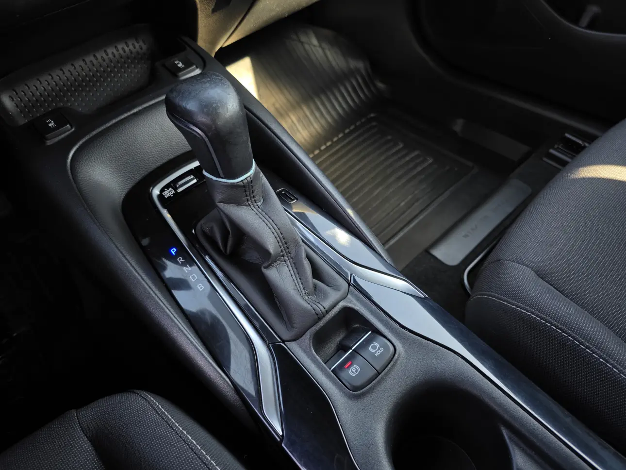 TOYOTA COROLLA HB 1.8 HYBRID DYNAMIC E-CVT 2021