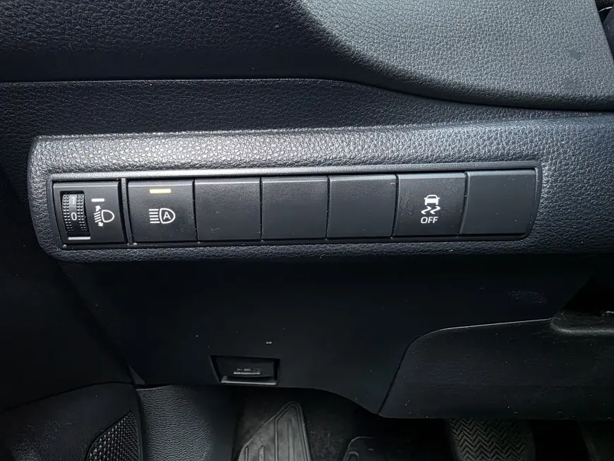 TOYOTA COROLLA HB 1.8 HYBRID DYNAMIC E-CVT 2021