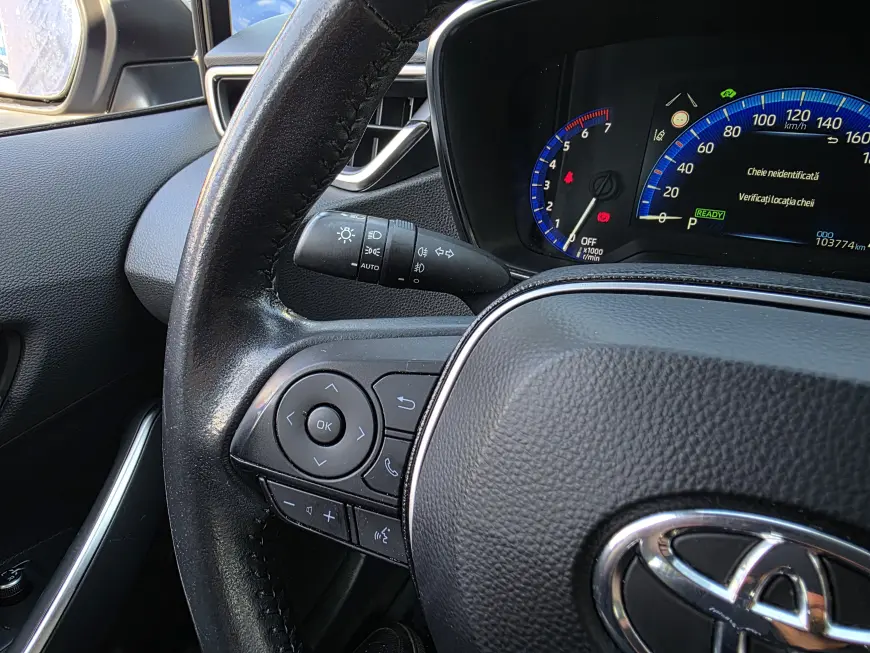 TOYOTA COROLLA HB 1.8 HYBRID DYNAMIC E-CVT 2021