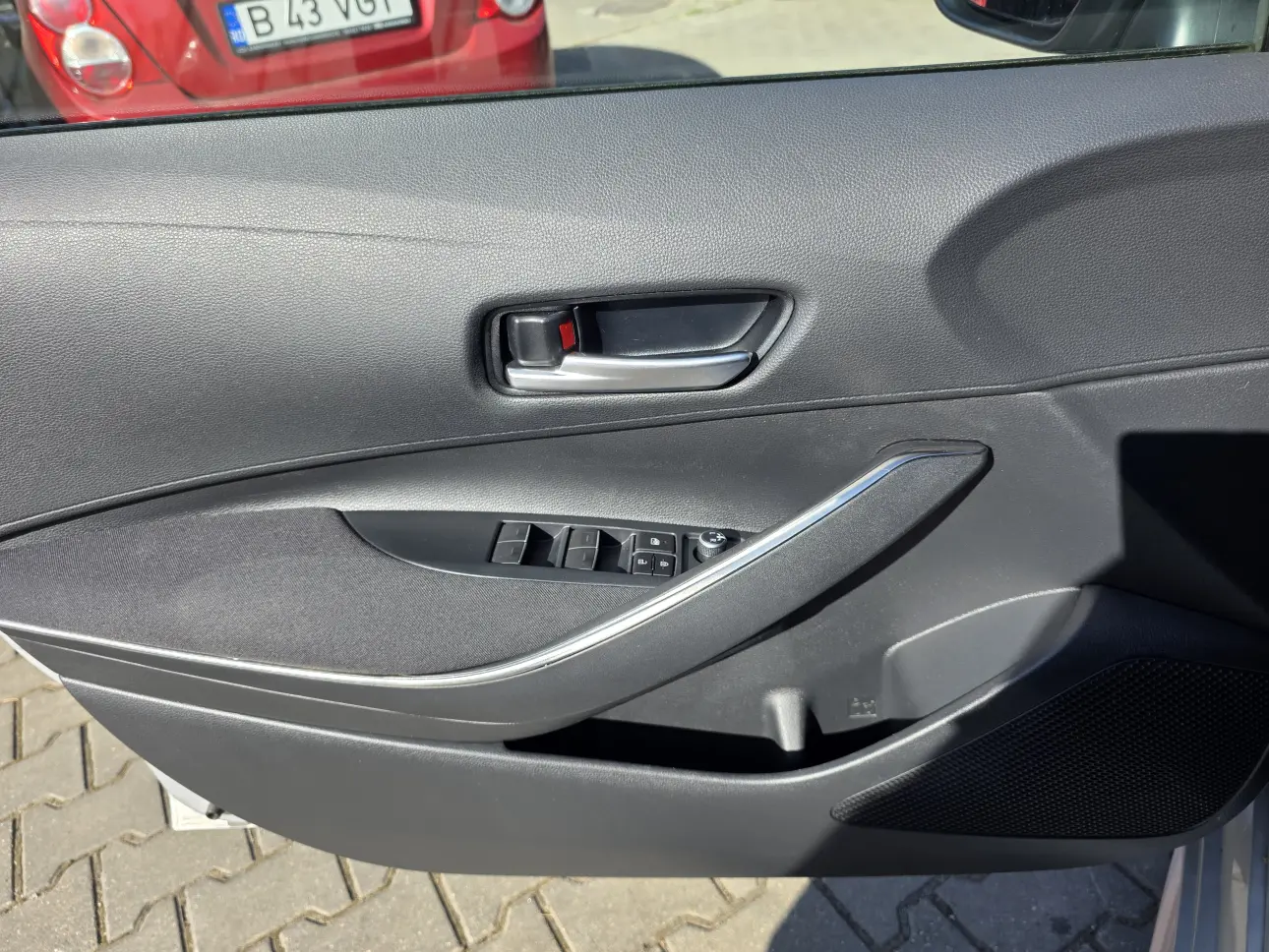 TOYOTA COROLLA HB 1.8 HYBRID DYNAMIC E-CVT 2021