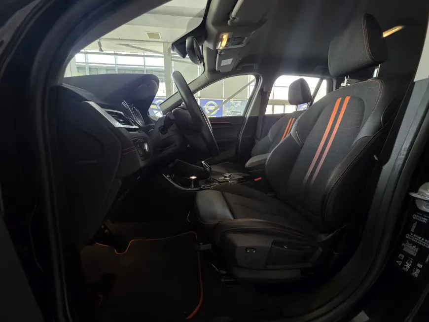 BMW X1 2.0 xDrive18d 150CP AT SPORT LINE 2021