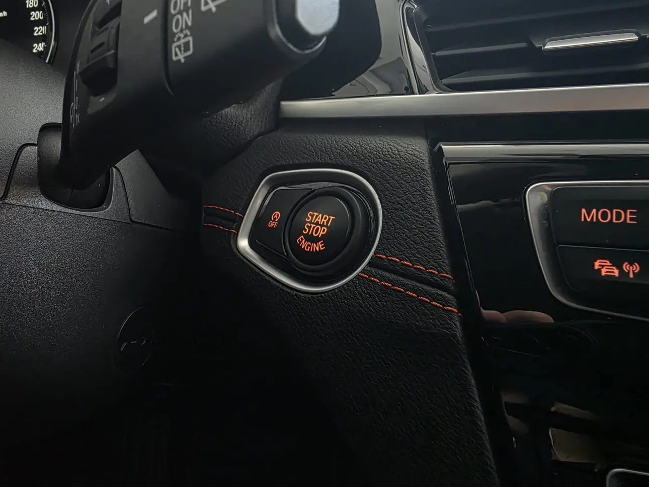 BMW X1 2.0 xDrive18d 150CP AT SPORT LINE 2021