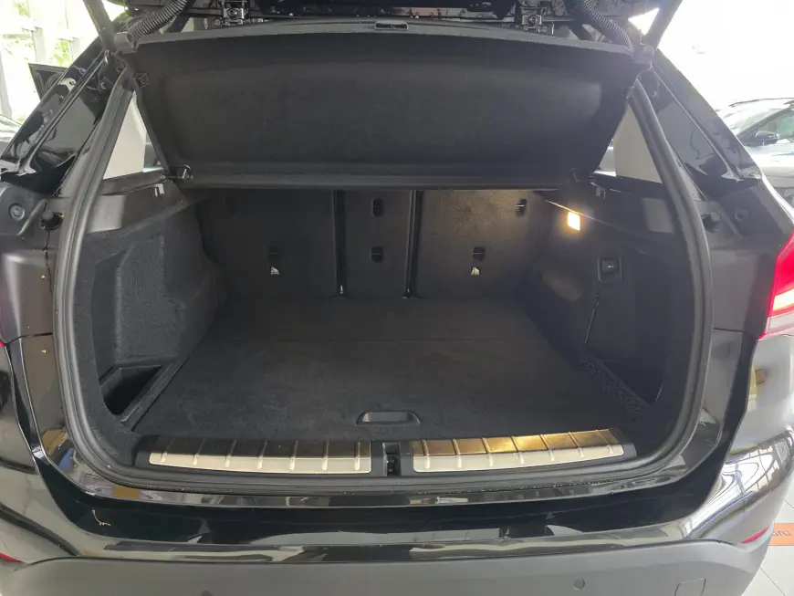 BMW X1 2.0 xDrive18d 150CP AT SPORT LINE 2021