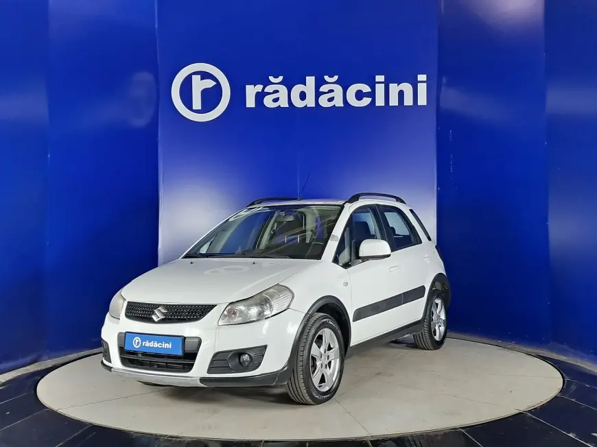 Suzuki SX4 SUV 2011