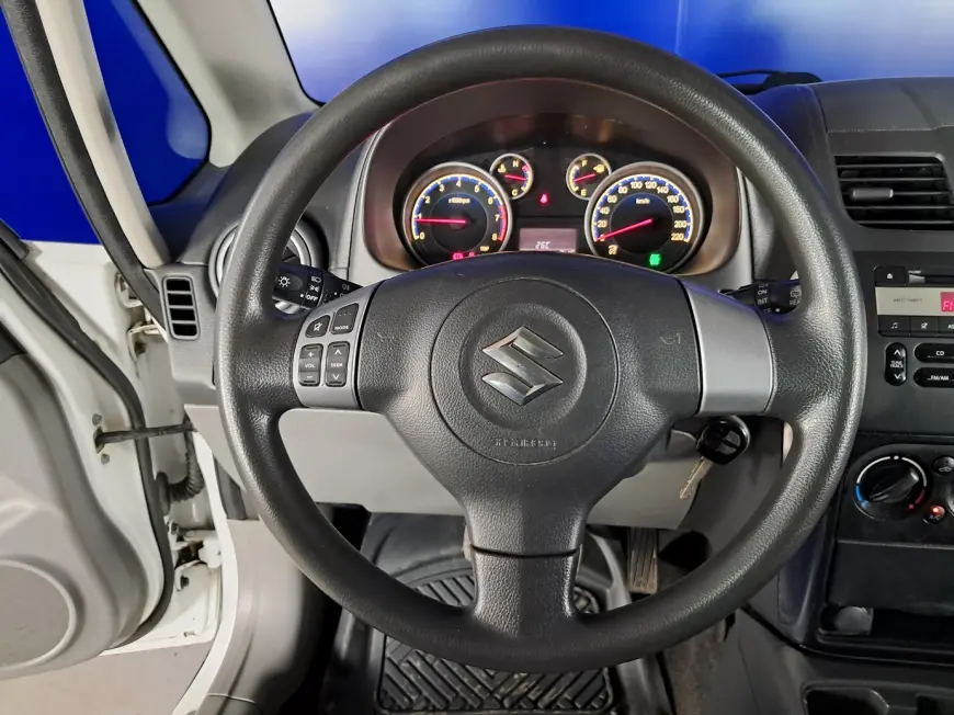 Suzuki SX4 SUV 2011