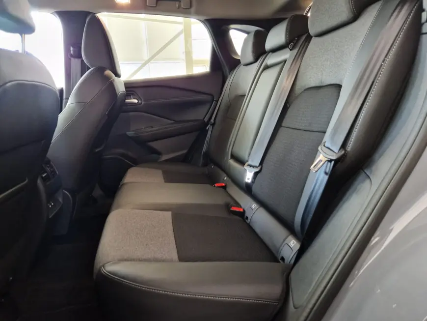 Nissan Qashqai 1.3 l Mild-Hybrid 156 CP X-Tronic N-CONNECTA 2024