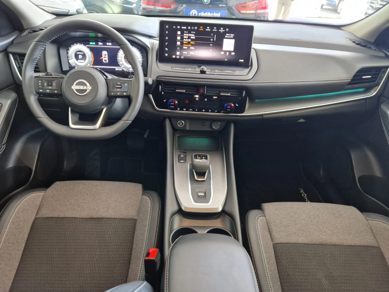 NISSAN QASHQAI 1.3 l Mild-Hybrid 156 CP X-Tronic N-CONNECTA 2024