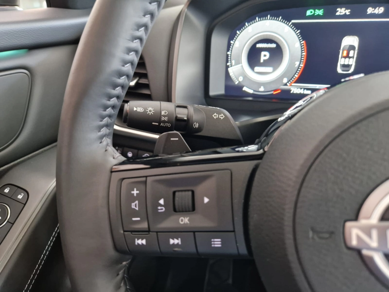 NISSAN QASHQAI 1.3 l Mild-Hybrid 156 CP X-Tronic N-CONNECTA 2024