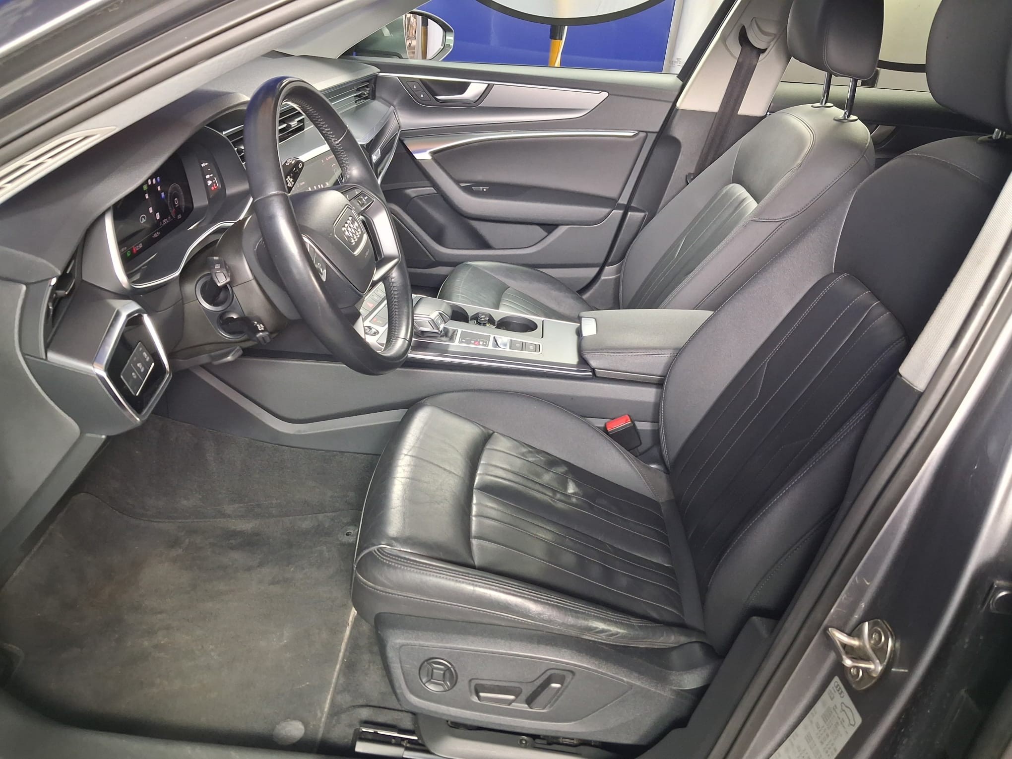 AUDI A6 2021 — imagine 12